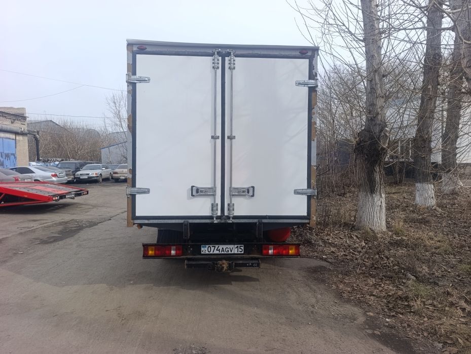 Продам газель термобудку