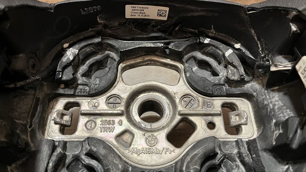 Volan piele complet BMW seria F (seria 1, seria 2, seria 3, etc. )