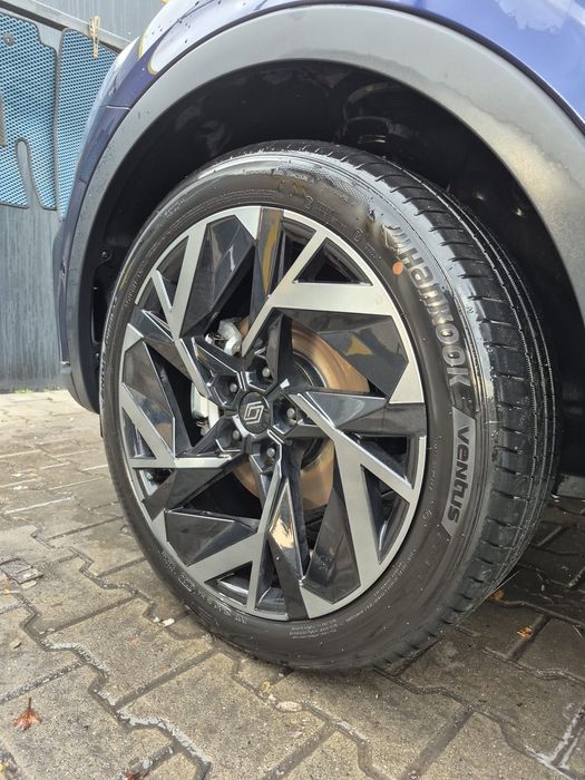 Vând anvelope Hankook