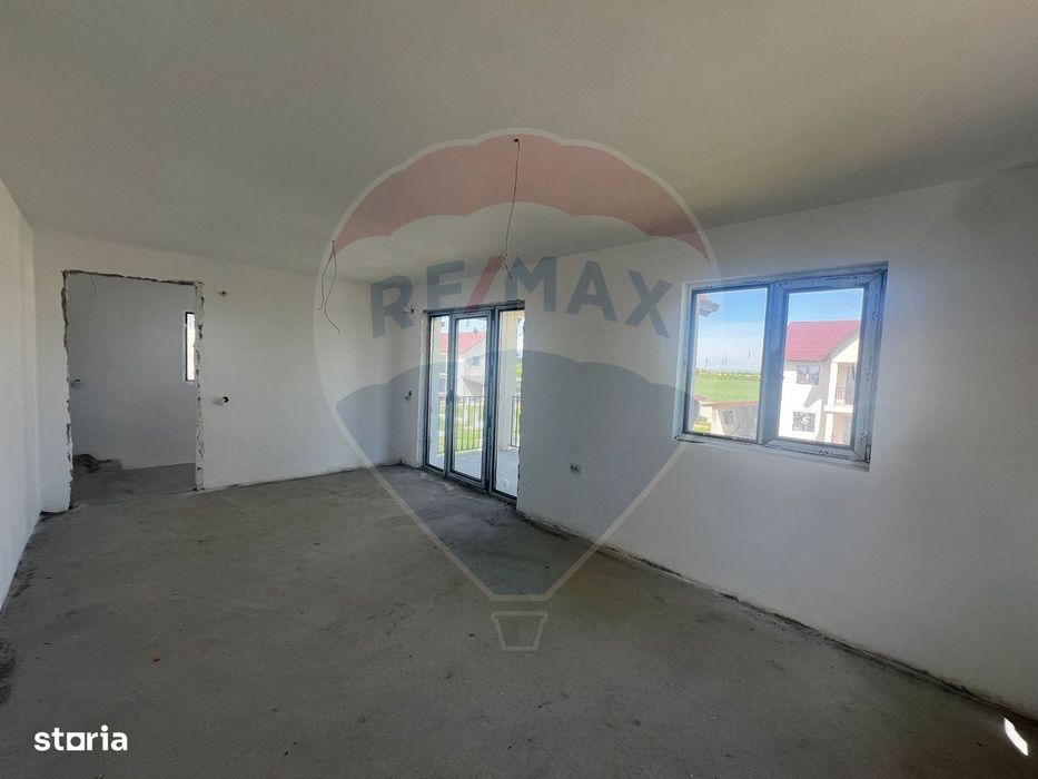 Casă / Vilă noua P +1 cu 4 camere de vânzare| Acces A3 | Teren 400 mp