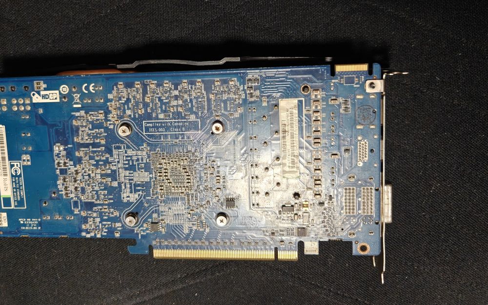 Видеокарта Radeon HD 6800