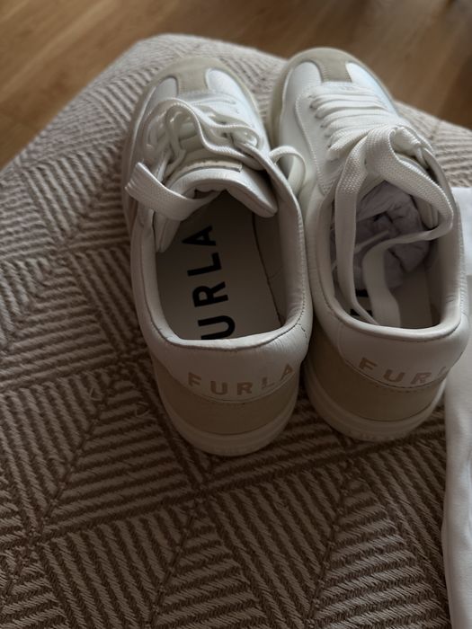Спортни обувки Furla