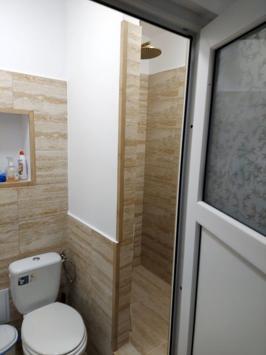 De vânzare garsoniera recent renovată