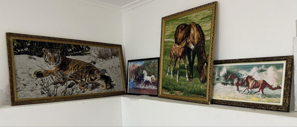 Картины в рамах