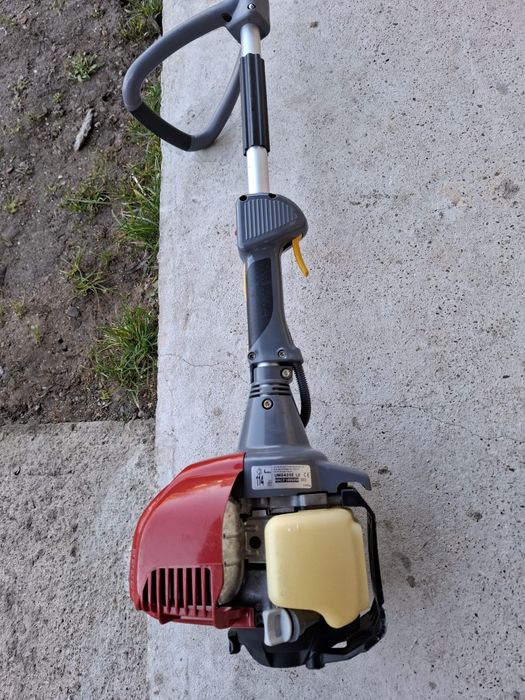 Honda GX25 motocoasa pe benzina 4 timpi