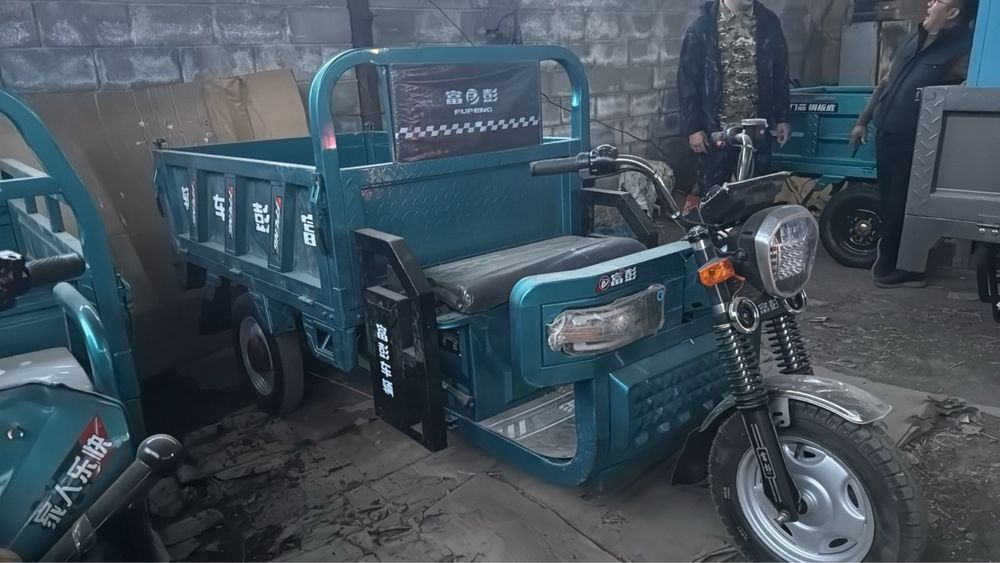 Муравей электрический самосвал