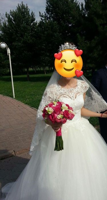 Продам свадебное платье б/у