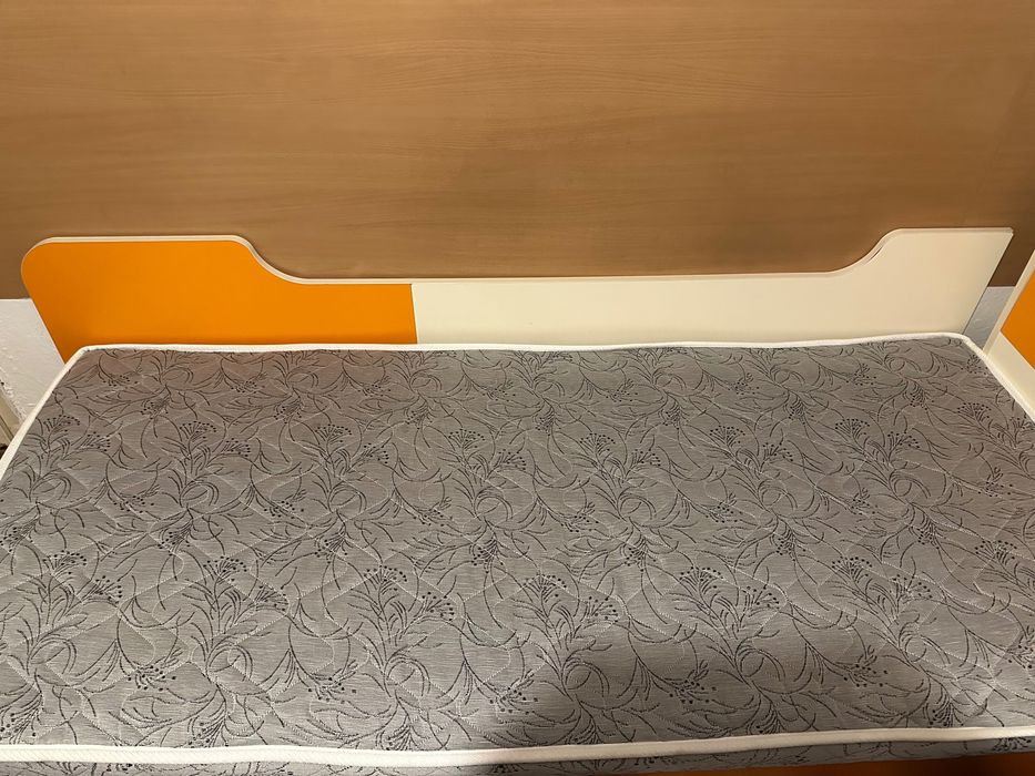 Детско юношеско  обзавеждане