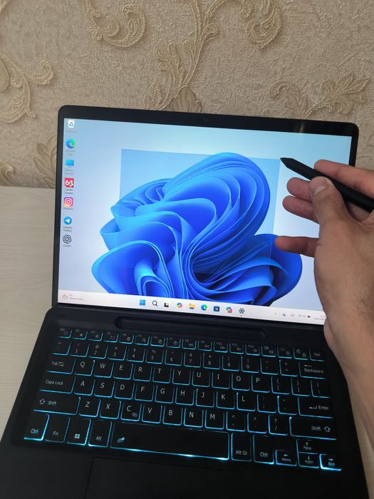 Microsoft Surface Pro X LTE