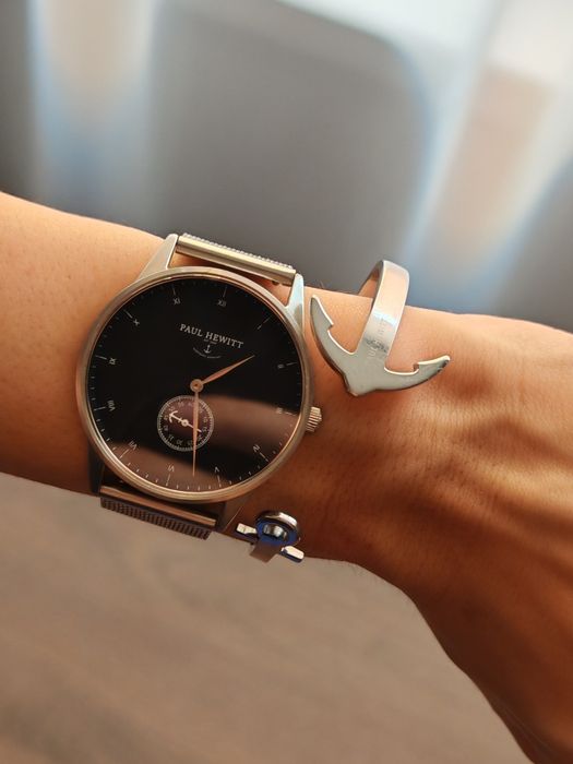 Часовник и гривна на Paul Hewitt