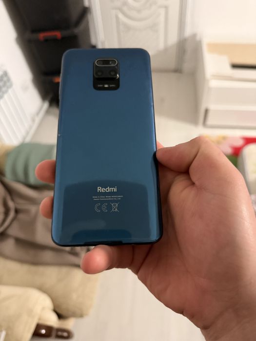 продаётса телефон смартфон рэдми