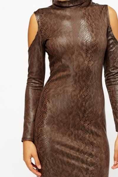 Дамска рокля змийски принт S-М НОВА