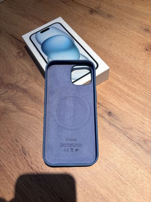 Оригинален кейс за iPhone 15