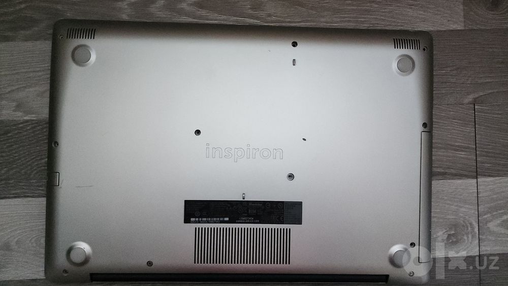 Ноутбук компьютер Inspiron 3581