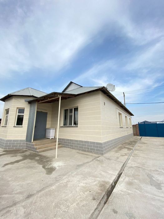 Продается кирпичный дом в хорошем состоянии в мкр.Самал - 3