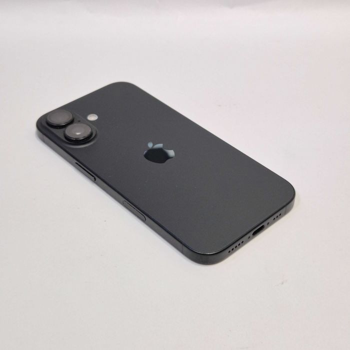 Hope Amanet P8 iPhone 16 Black 128GB | Baterie 92%