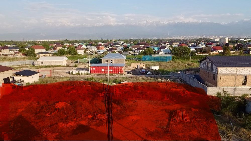 Продам за 25.мил  участок 6 соток.