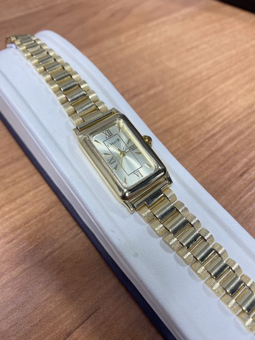 Часы золотые Cartier 750 проба/РАССРОЧКА/СТ 32327
