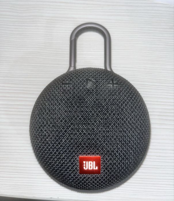 Vand boxa jbl clip 3