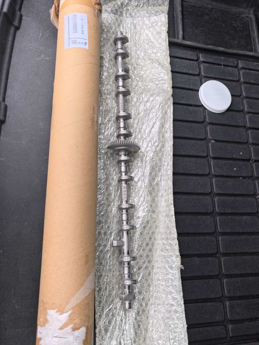 Разпределителен вал   BMW 7515868