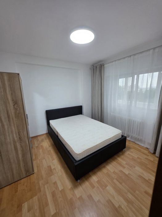 Închiriez apartament 3 camere Sos Giurgiului