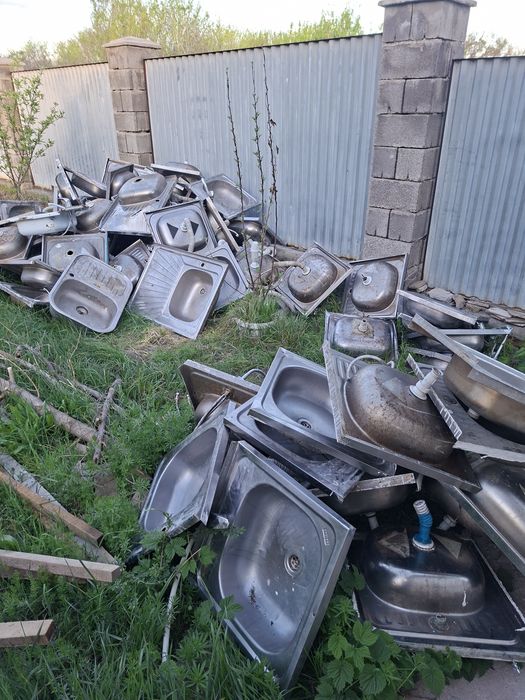 мойку для кухний продам