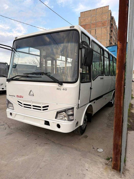 ISUZU SAZ HC40 автобус