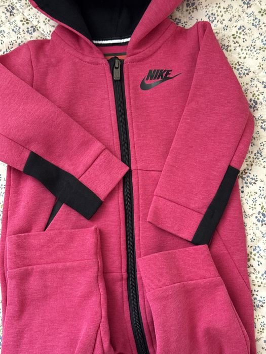 Nike Tech Fleece
