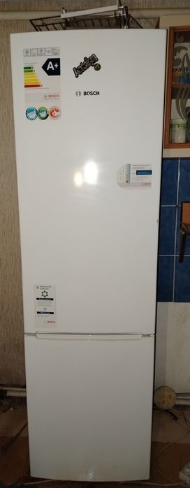 Холодильник  Bosh