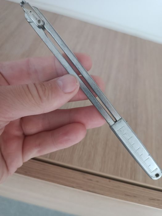 Ac de trasat otel ,metal,compas