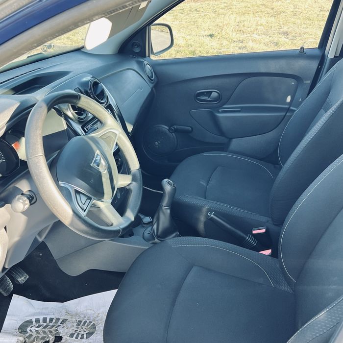 Dacia mcv in stare perfecta de functionare motor cutie  2 chei