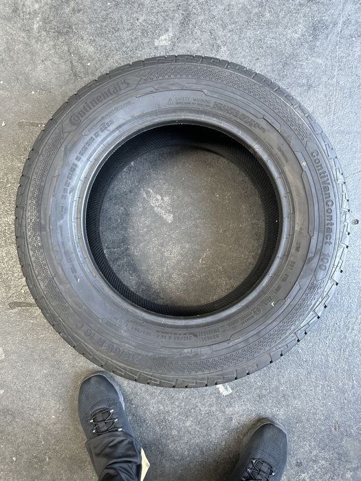 215/65/16C Continental