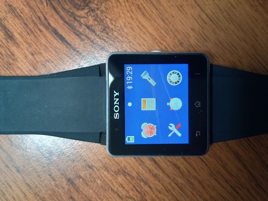 Смарт часы Sony SW2 оригинальные