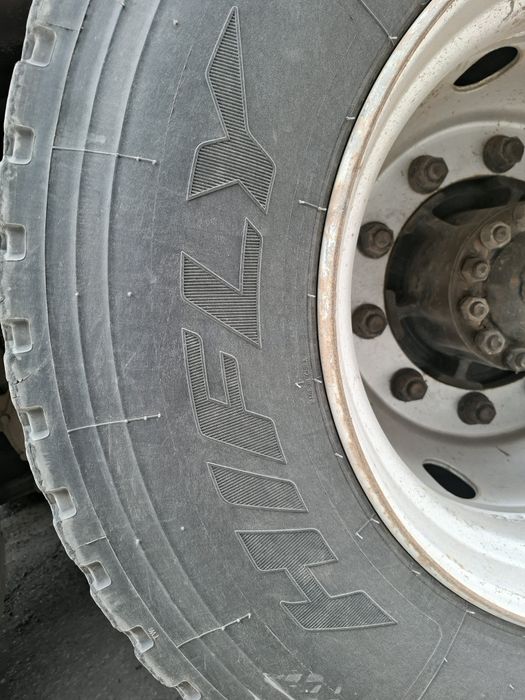 Продам шины от Камаз