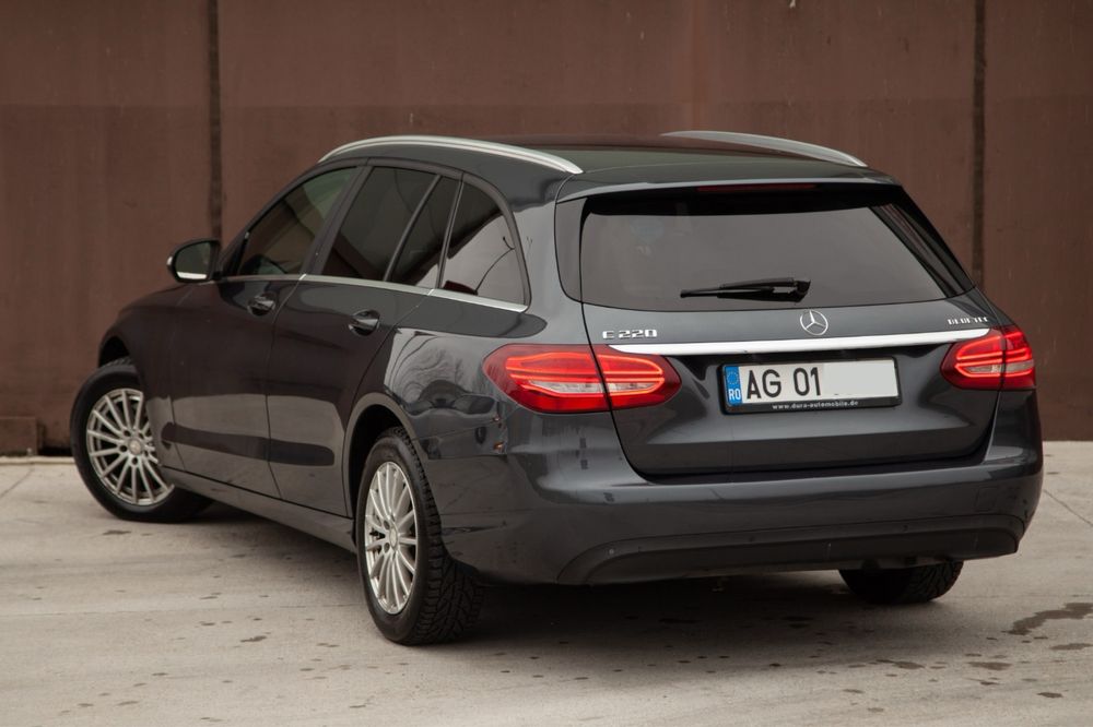 Mercedes Benz C220d Bluetec / 170CP / Far / Navi