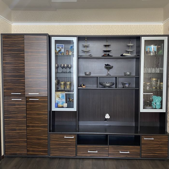 Продам стенку!!!