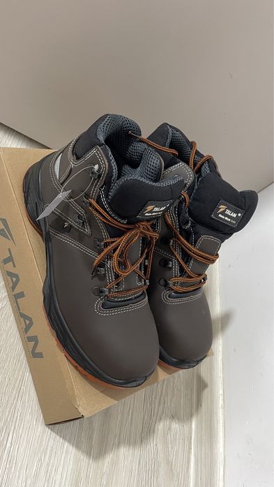 летний спецобувь , спец обувь новый рабочий