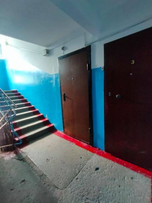 Продам 2 ком квартиру