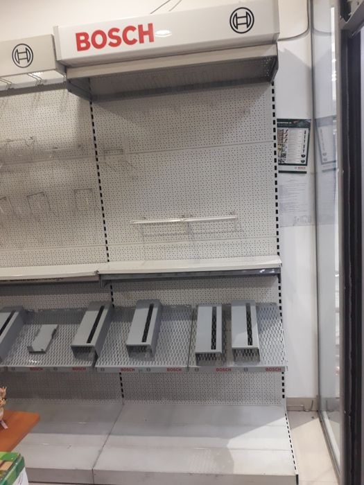 Метални стелажи 3 броя