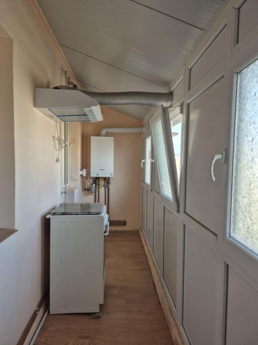 Apartament cu centrala pe gaz str Crisan