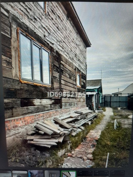 Срочно продам два дома в Рабочем поселкк