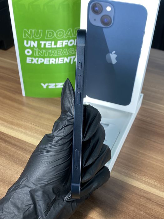 iPhone 13 • 128 GB • Midnight