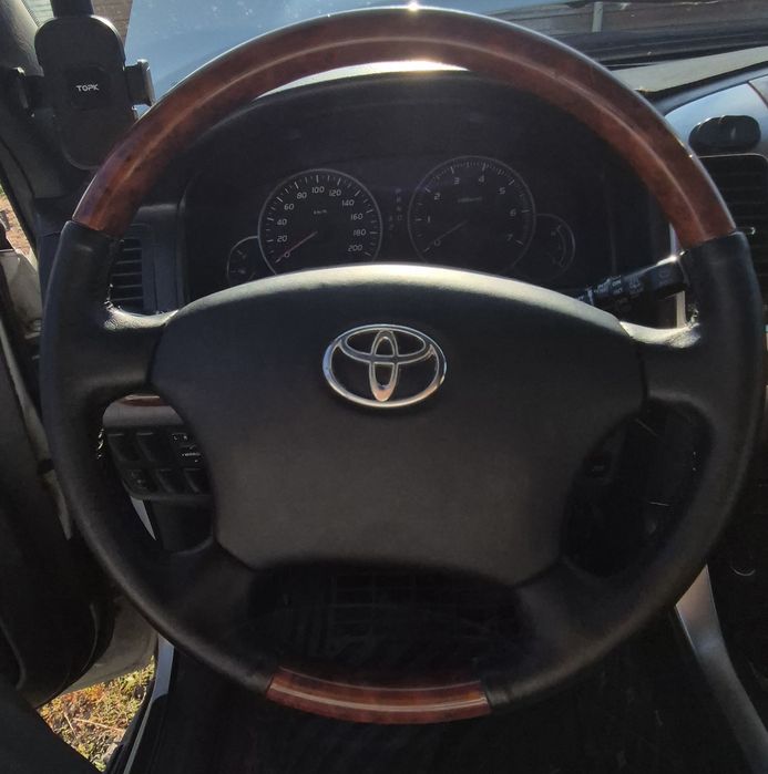 Продам руль Toyota