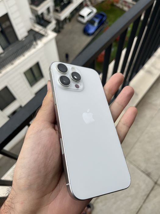 IPhone 16 Pro Max 512GB Бял