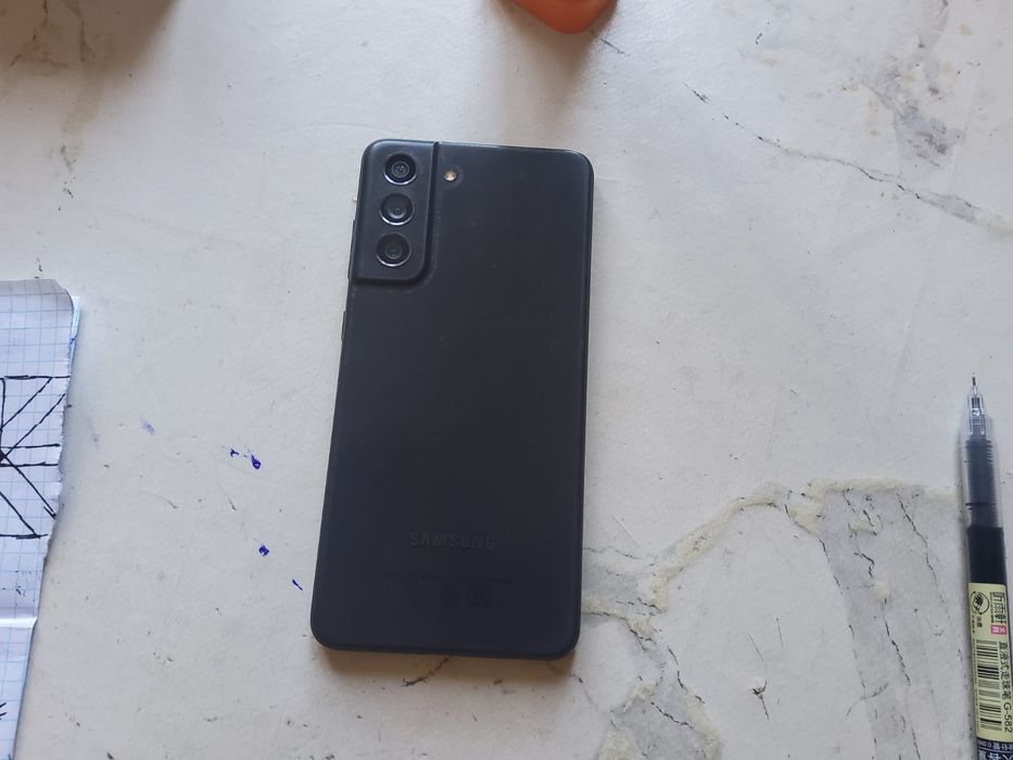 Samsung s21fe 5g
