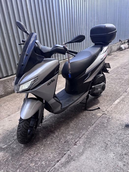 Vand Scuter Aprilia 50cm3