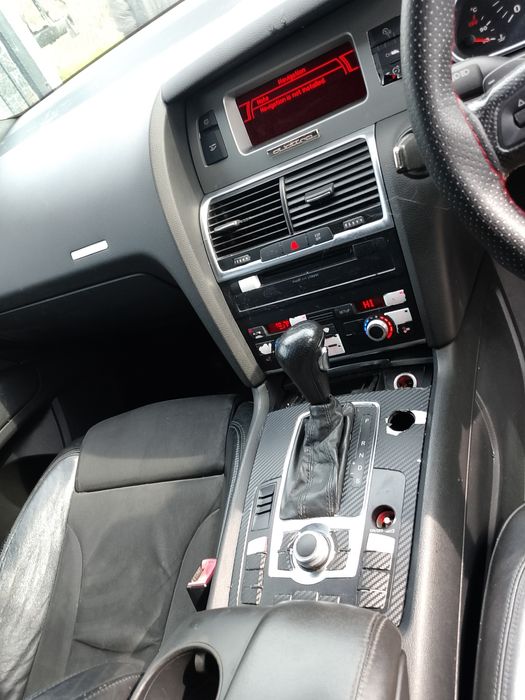 Audi Q7 Audi Q7 3.0 TDI , BUG мотор 233 к.с. 20 броя на части.