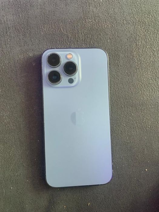 Продам iPhone 13pro 128гб 90.000