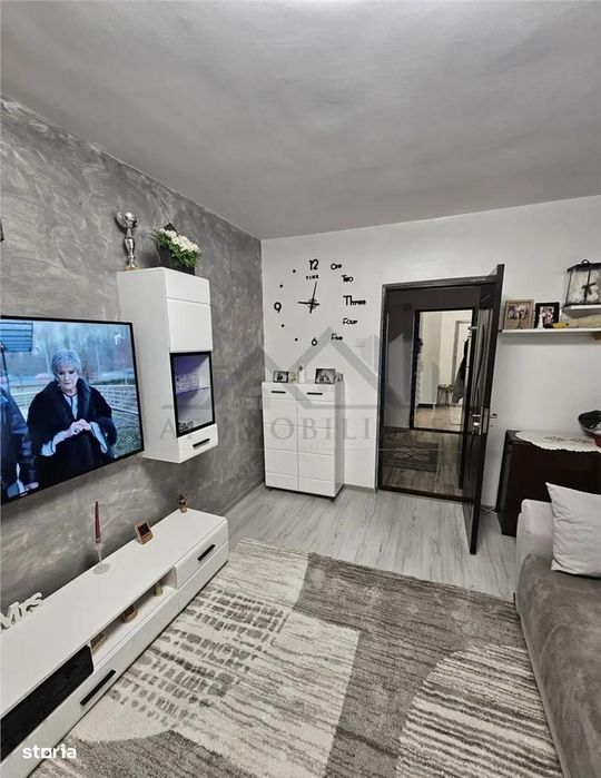 Apartament 3 camere decomandat in Mircea cel Batran cu Centrala propri
