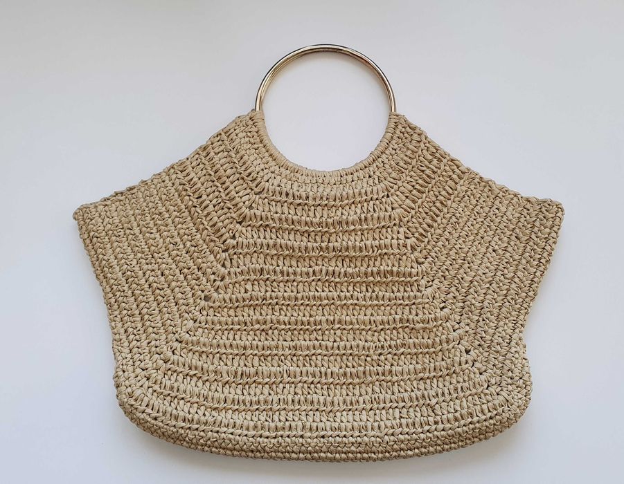 Дамски ракитови и спортни чанти